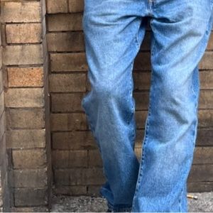 Meet your Posher, Leonardo